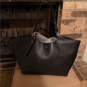 Coach Gramercy Tote Bag NWT no dust bag